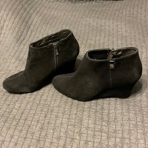 black suede ann klein booties - 2 1/4 wedge heel
